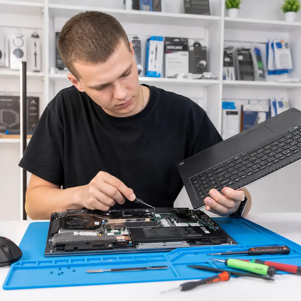 заменить клавиатуру на ноутбуке Acer в Хосте